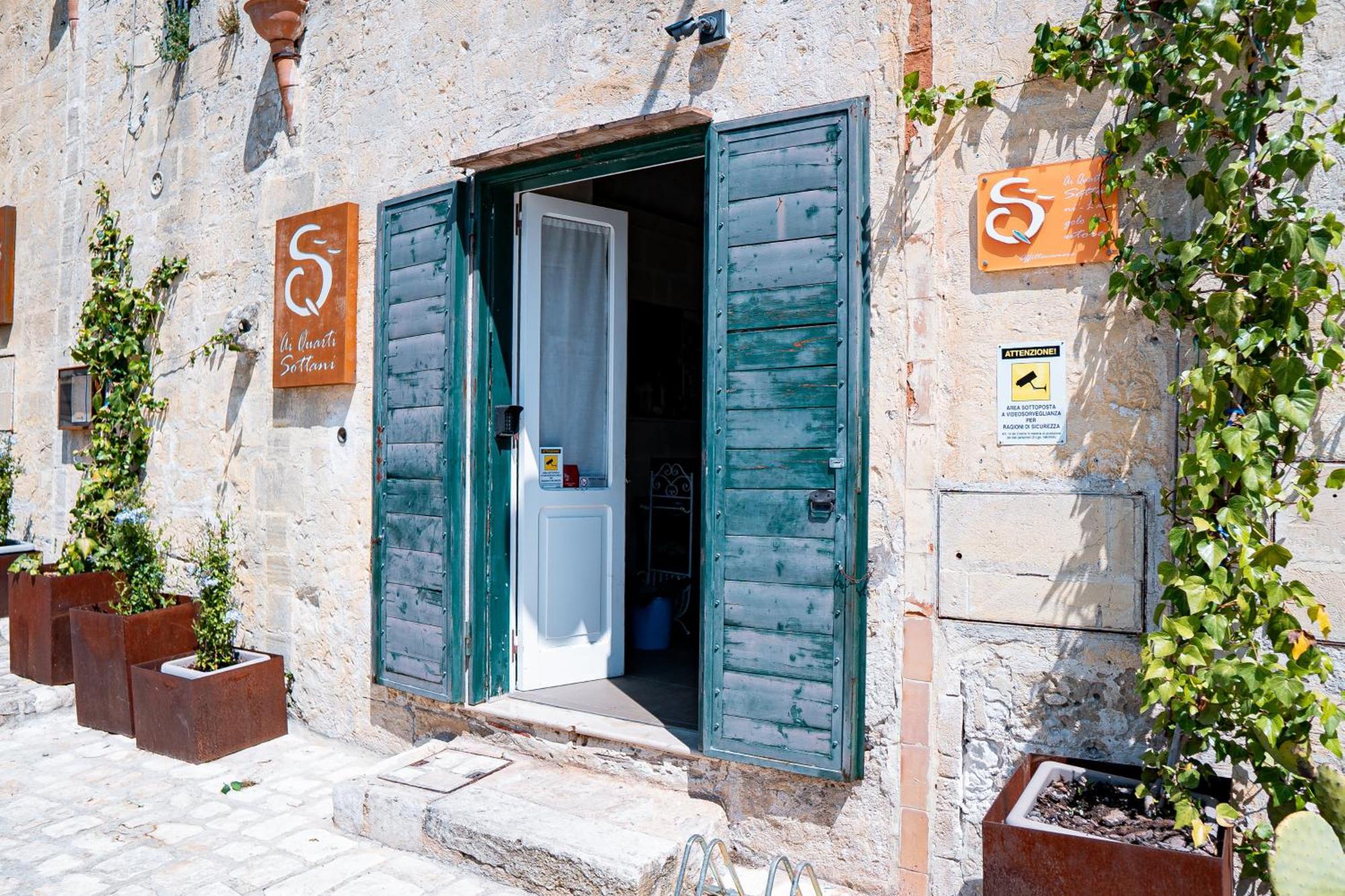 Ai Quarti Sottani Hotell Matera Exteriör bild
